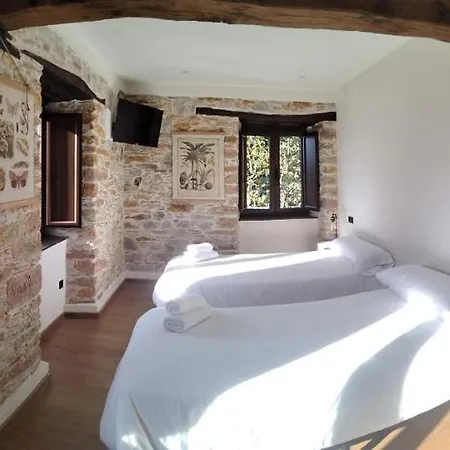 Casa Bagaro فندق مبيت وإفطار Serantes (Asturias)